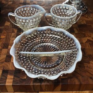 Moonstone Hobnail Sugar & Cream w/plate
